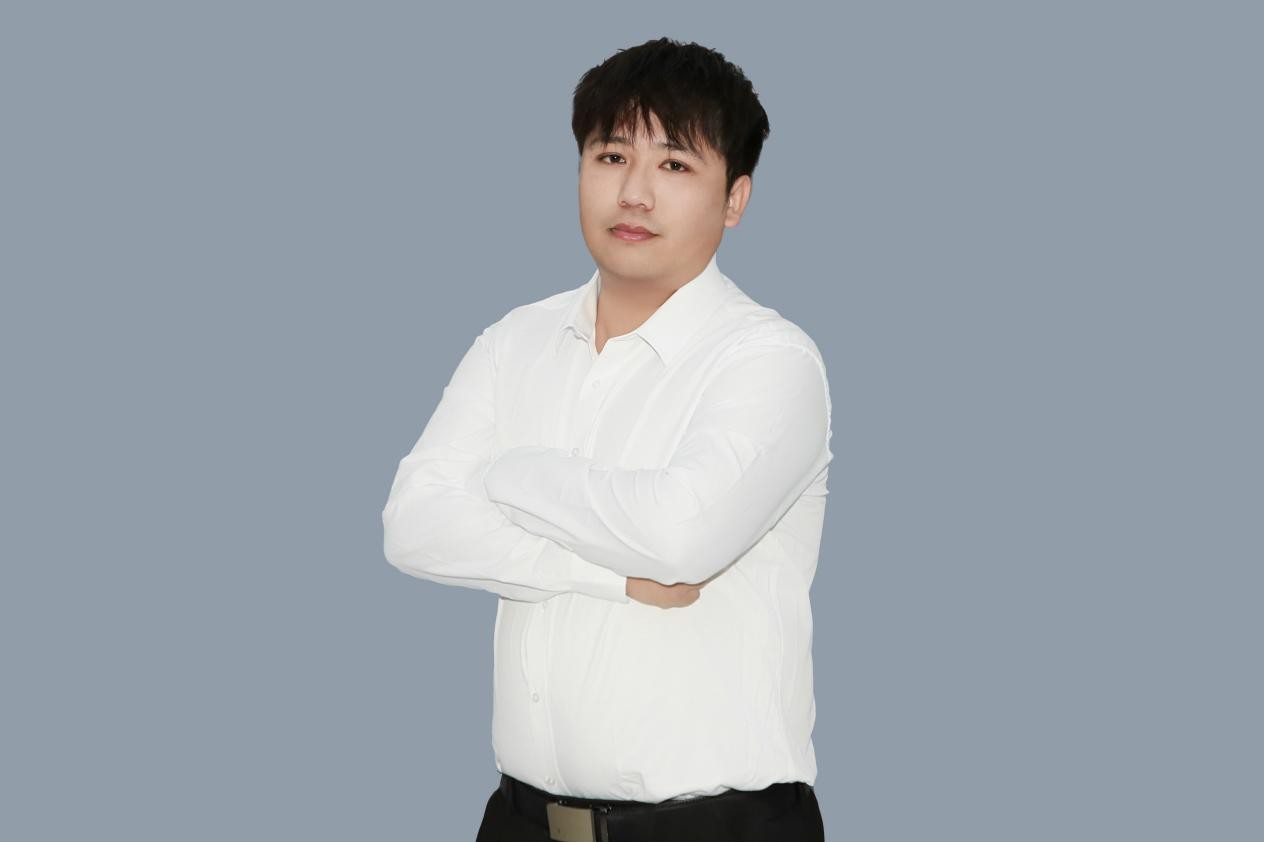 张丛昊