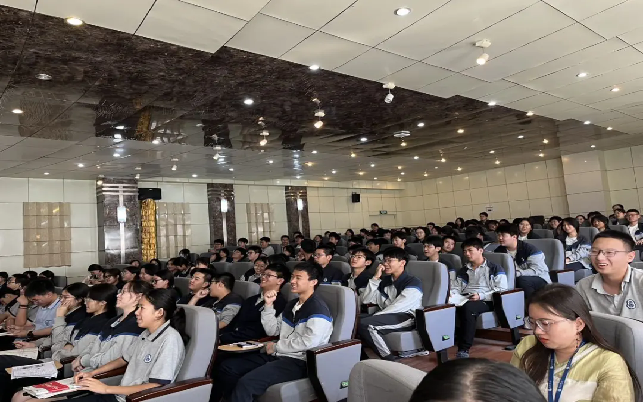 六力学校初中部 | 圆梦六月，决胜中考，解锁中考备考新姿势！